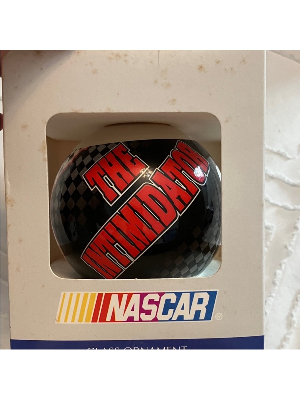 Dale Earnhardt No.3 Black Goodwrench NASCAR Die-Cast & Collector Set - Picture 14 of 16